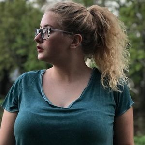 Meet your Posher, Allyson